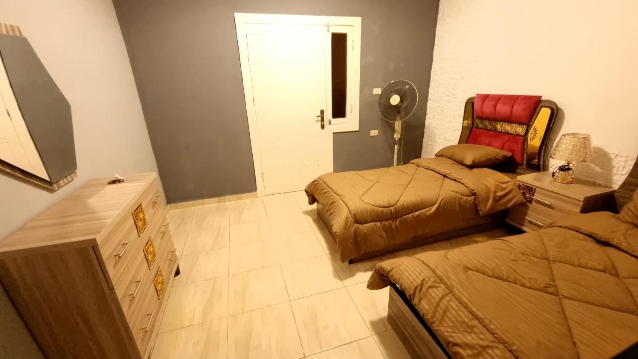Sbatin Madba Appartamento Madaba Camera foto